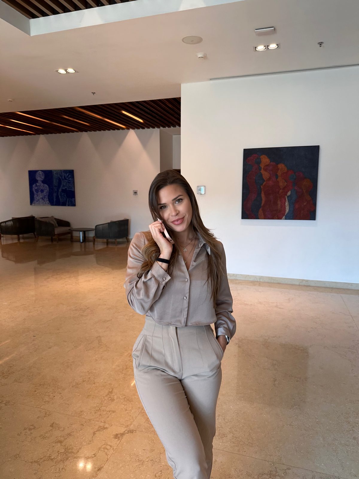 Jade, medical esthetician and founder of Jadeelle Beauté